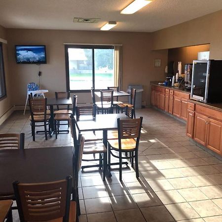 Oyo Hotel Glendive - Yellowstone River 외부 사진