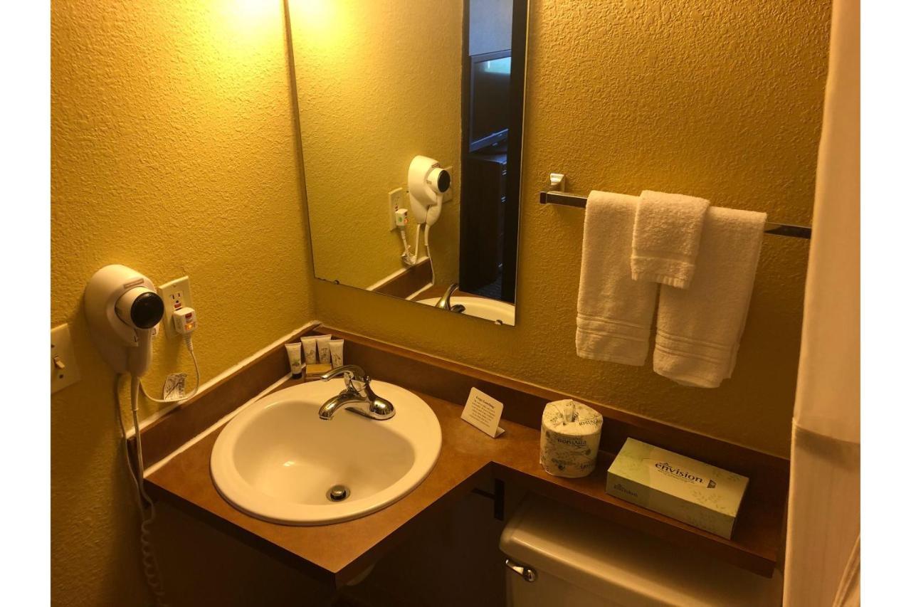 Oyo Hotel Glendive - Yellowstone River 외부 사진