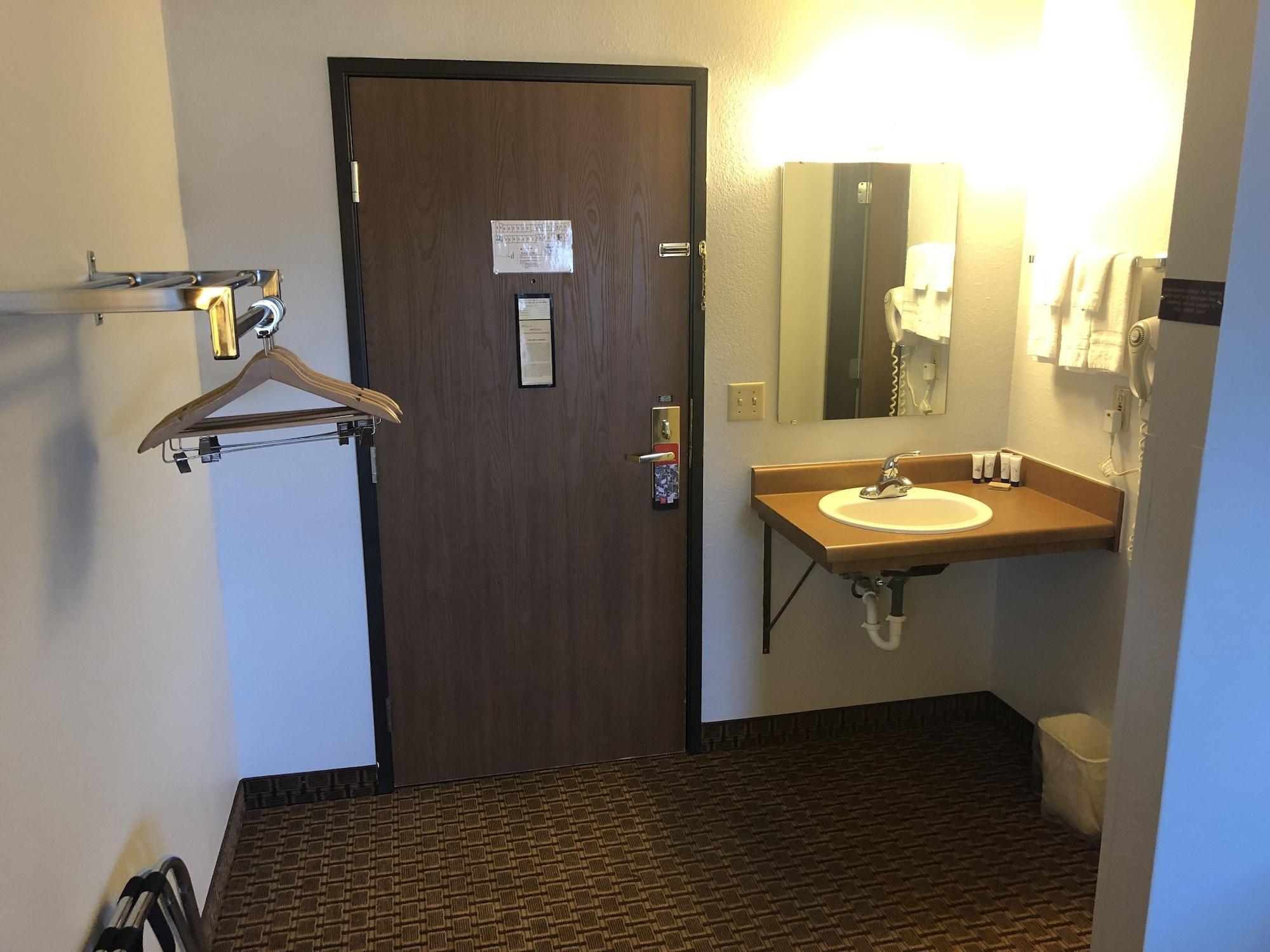 Oyo Hotel Glendive - Yellowstone River 외부 사진