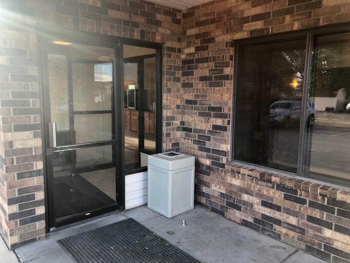 Oyo Hotel Glendive - Yellowstone River 외부 사진