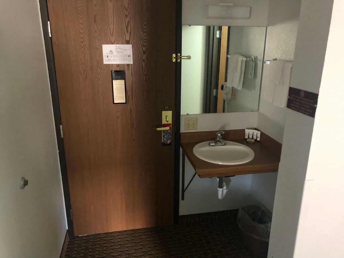 Oyo Hotel Glendive - Yellowstone River 외부 사진